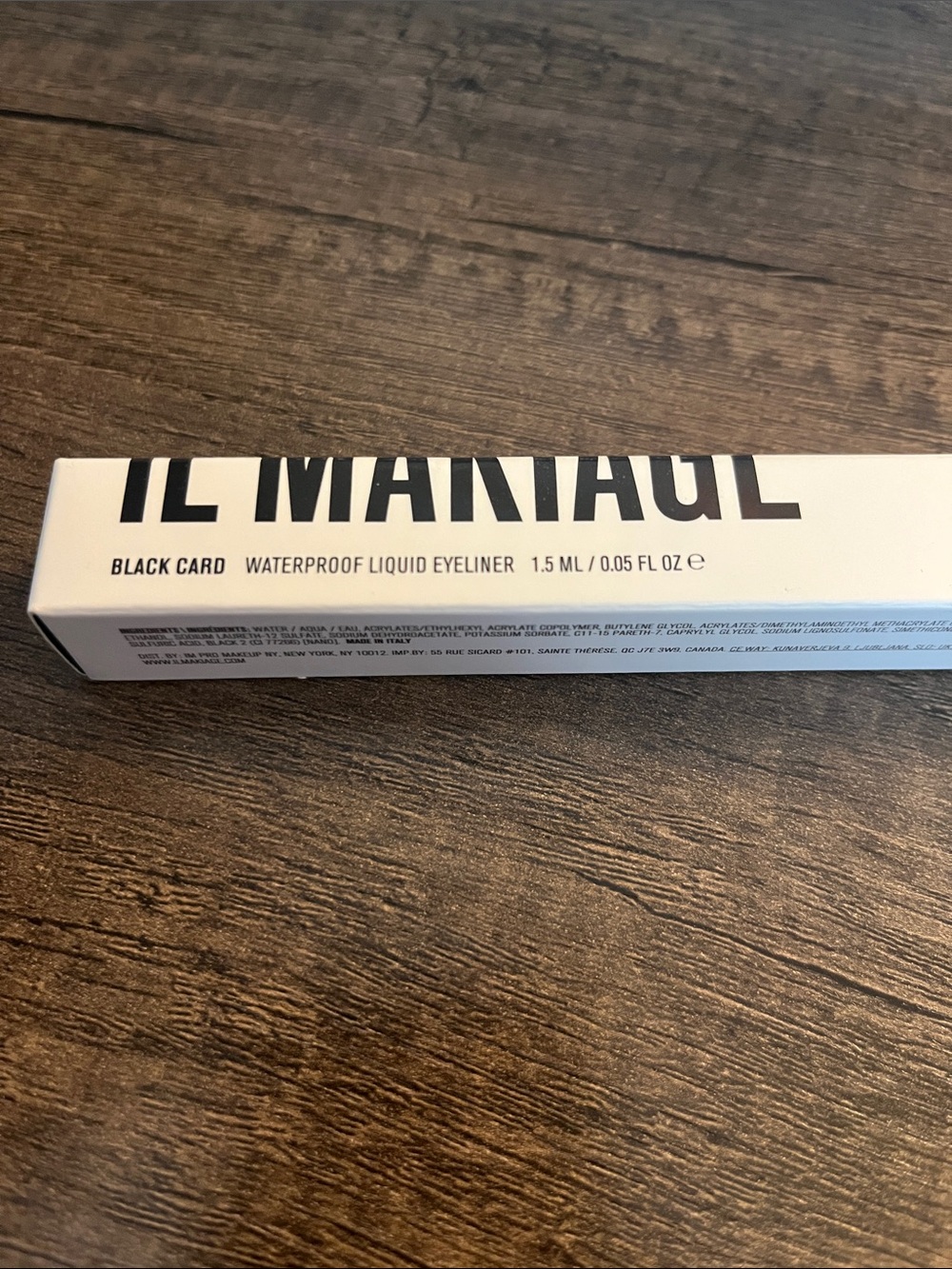 IL MAKIAGE White and Black Slim Cosmetic Box